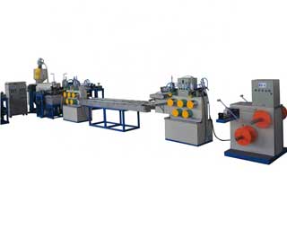 Knotless Net Extrusion Line